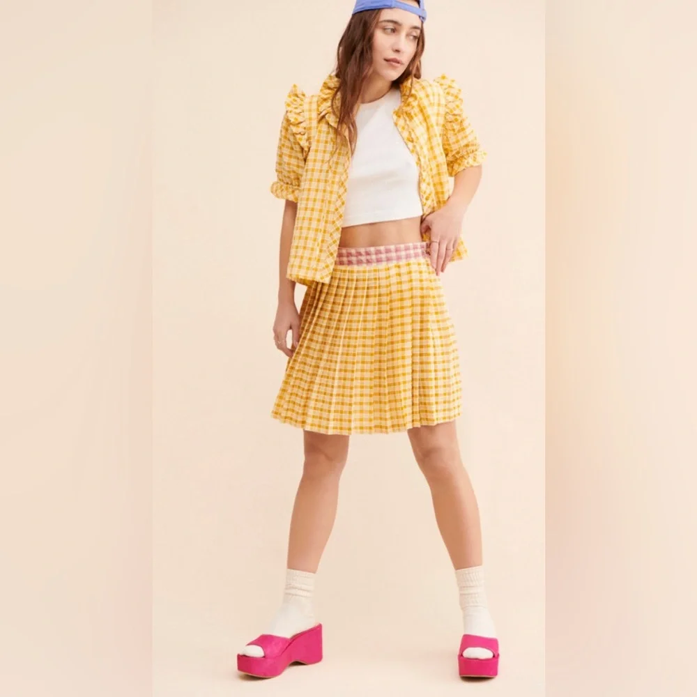 Lisa Says Gah Meg Plaid Mini Skirt from Nuuly Two Tone Plaid A Line Medium 29-30